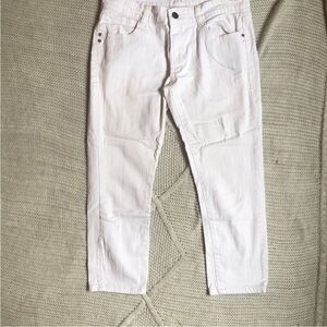 Elegant Women's White Slim Jeans